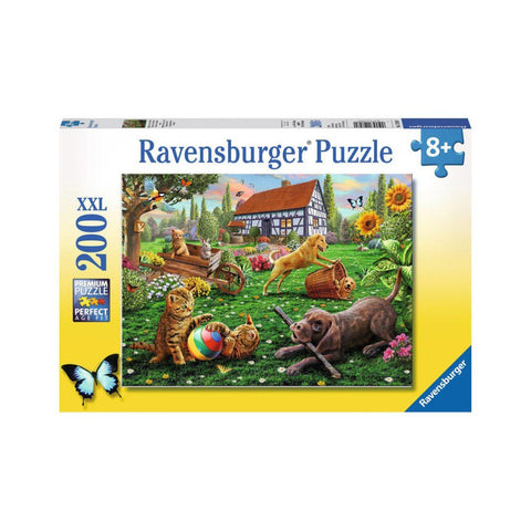 Ravensburger 200pc Puzzle Playing in the Yard